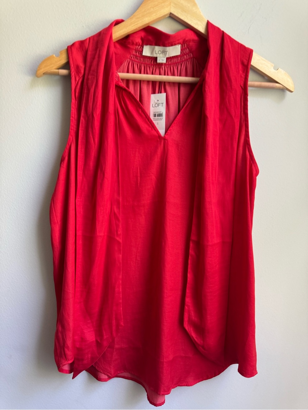 NWT LOFT Red Sleeveless V-Neck Camisole Flowy Boho Summer